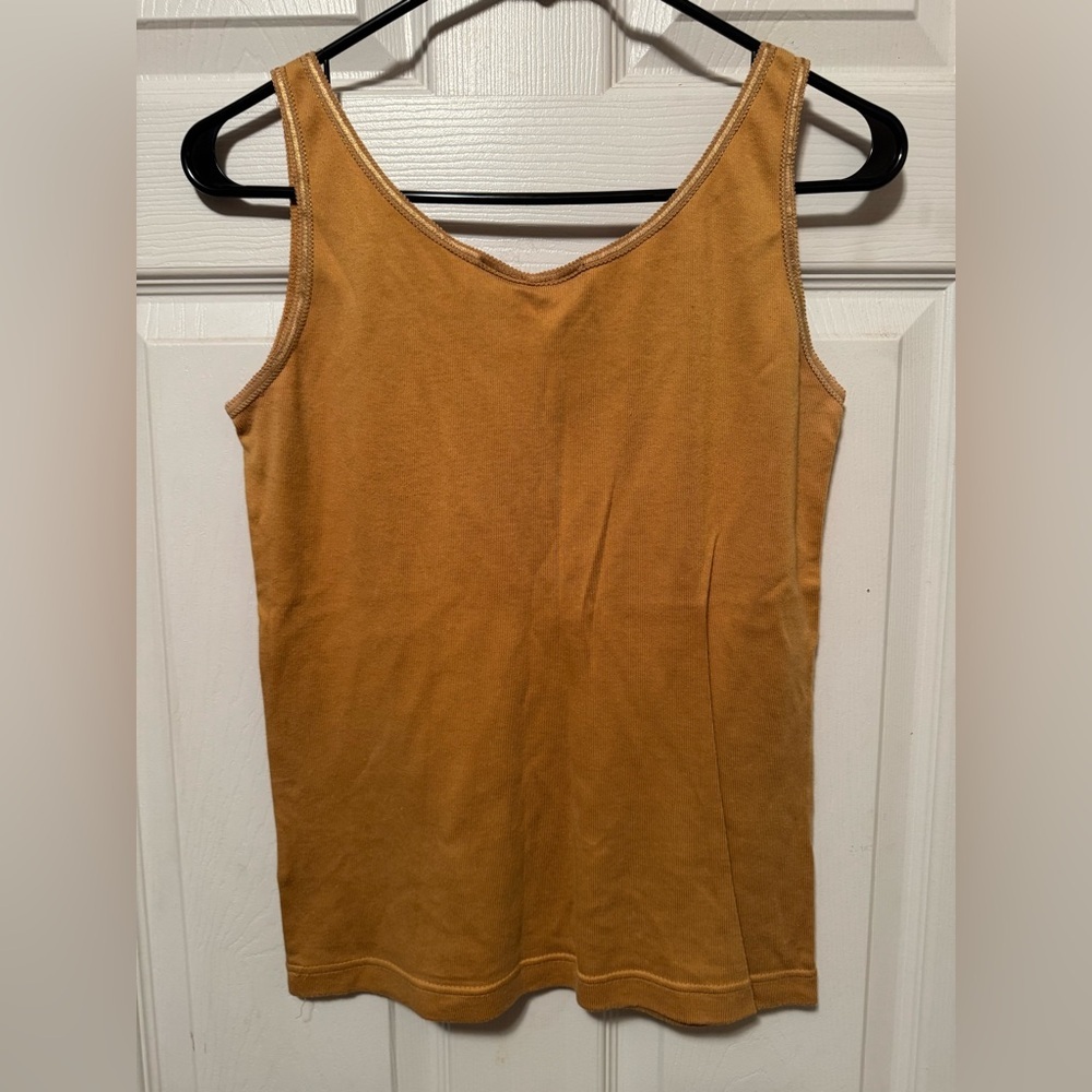 Vintage Liz Sport gold tank​